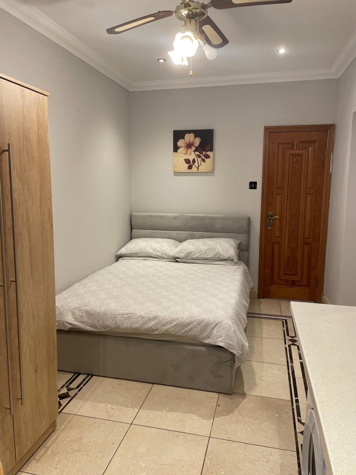 North London Studio Apartment Exterior foto